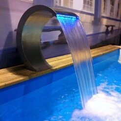 Cascade Mamba LED -Ubbink Soldes Magasin cascade manba led 2