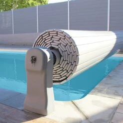 Volet Roulant - Couverture Automatique Linea Cover -Ubbink Soldes Magasin volet roulant couverture automatique linea cover 4